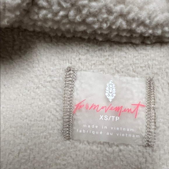 Free People Movement Ivory Sherpa Fleece Jacket with Zip Pockets - Picture 4 of 7